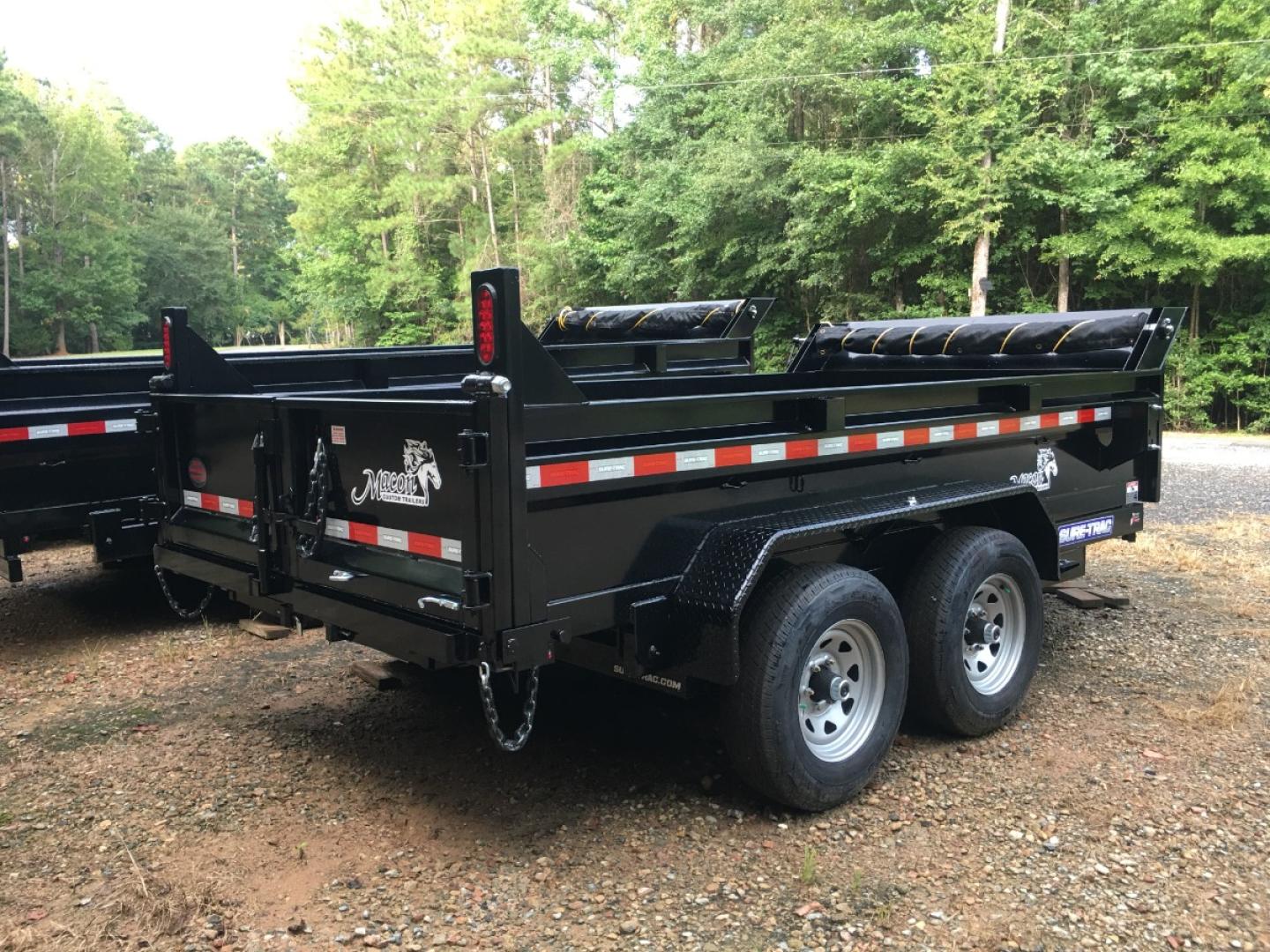 2021 Black Sure-Trac 6ft X 12ft 5 Ton , located at 1330 Rainey Rd., Macon, 31220, (478) 960-1044, 32.845638, -83.778687 - Brand New 5 Ton 2021 Sure Trac Brand 6ft X 12ft Dump Trailer! Sure Trac Builds the Finest Dump Trailers Built Today! This Fantastic Quality is Seen Everywhere You Look! 20" Tall Solid Steel Plate Walls are Heavy Duty! Full Length Heavy Duty Tarp! 5 Ton Total Capacity, or 10,000lbs! This Fantas - Photo#4