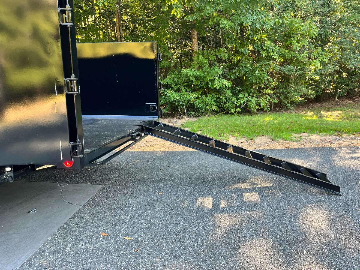 2023 Black Hawke 6ft X 12ft High Sided , located at 1330 Rainey Rd., Macon, 31220, (478) 960-1044, 32.845638, -83.778687 - Brand New 2023 Model 5 Ton Hawke Brand Dump Trailer! 6ft X 12ft and 3ft Tall Sides! Hawke Dump Trailers are Really Awesome & Heavy Duty! This Fantastic Quality is Seen Everywhere You Look! 36" Tall Solid Steel Plate Walls are Heavy Duty! Full Length Heavy Duty Tarp! 5 Ton Total Capacity, or 10 - Photo#25