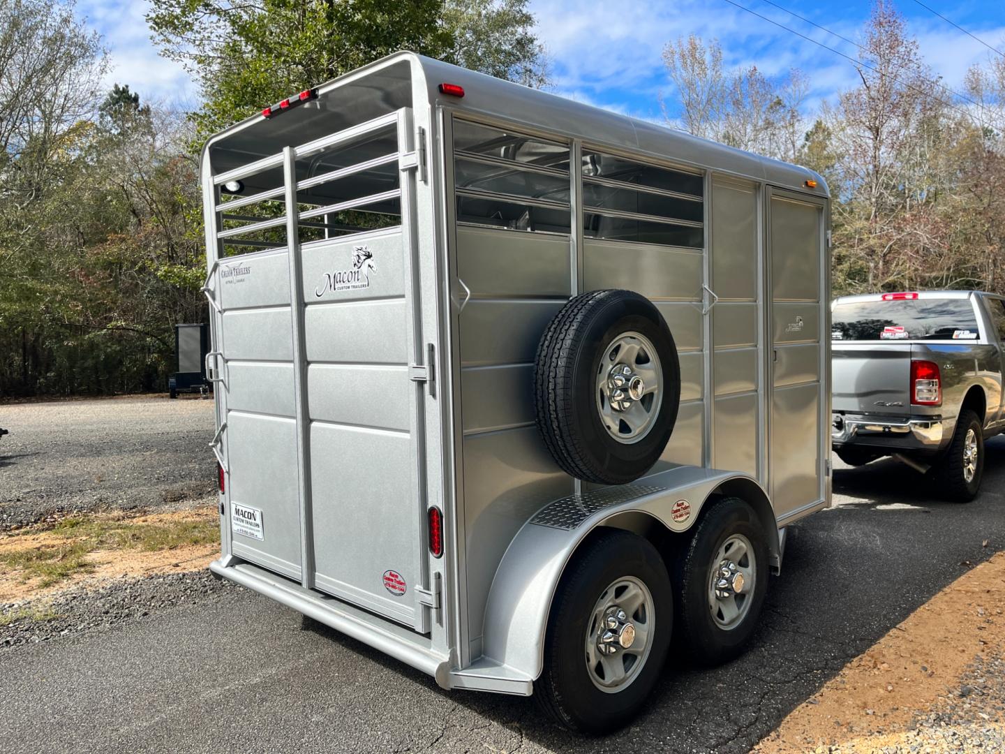 2024 Pewter Metallic Calico 2 Horse Slant , located at 1330 Rainey Rd., Macon, 31220, (478) 960-1044, 32.845638, -83.778687 - Sold, Not In Stock! Please Call for Availability! Brand New 2024 Model 2 Horse Slant Calico Brand Trailer! 6ft Wide X 13ft Long Deluxe Model Tandem Axle Trailer! Easy Close Slant Divider Latch! 16" Radials! Beautiful Silver Metallic Paint is Awesome! Black Pin Striping Looks Fantastic! Fully C - Photo#4