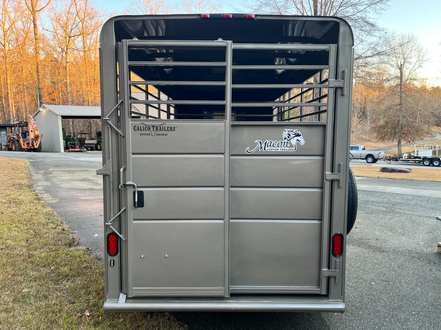 2025 Pewter Metallic Calico 6ft X 16ft Livestock & 7ft Tall , located at 1330 Rainey Rd., Macon, 31220, (478) 960-1044, 32.845638, -83.778687 - Photo#4