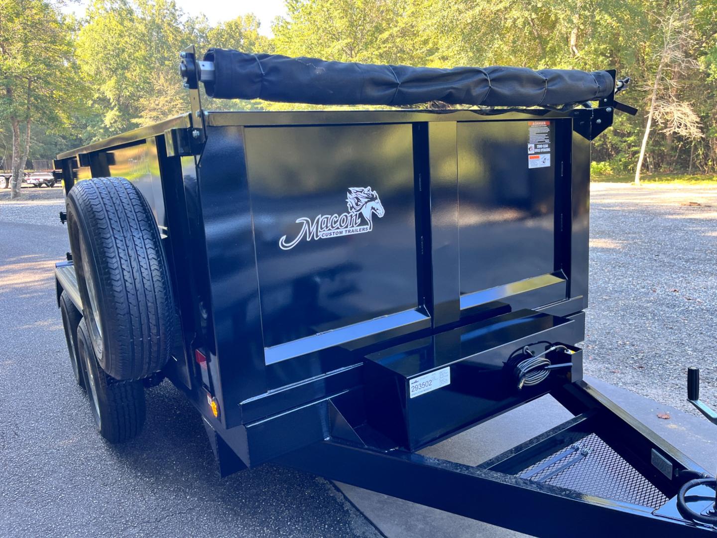 2023 Black Hawke 6ft X 12ft High Sided , located at 1330 Rainey Rd., Macon, 31220, (478) 960-1044, 32.845638, -83.778687 - Brand New 5 Ton 2023 Model Hawke Brand, 6ft X 12ft Dump Trailer! Hawke Dump Trailers are Really Awesome & Heavy Duty! This Fantastic Quality is Seen Everywhere You Look! Extra Height 36" Tall Solid Steel Plate Walls are Heavy Duty! Full Length Heavy Duty Tarp! 5 Ton Total Capacity, or 10,000lbs - Photo#5