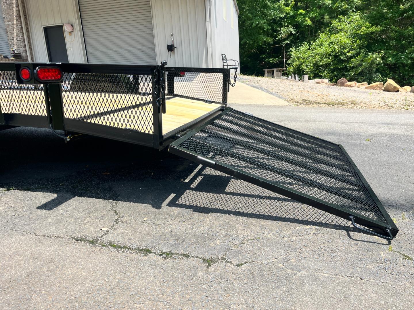 2024 Black Macon Custom Trailers 6ft X 12ft w/Beavertail , located at 1330 Rainey Rd., Macon, 31220, (478) 960-1044, 32.845638, -83.778687 - Photo#10