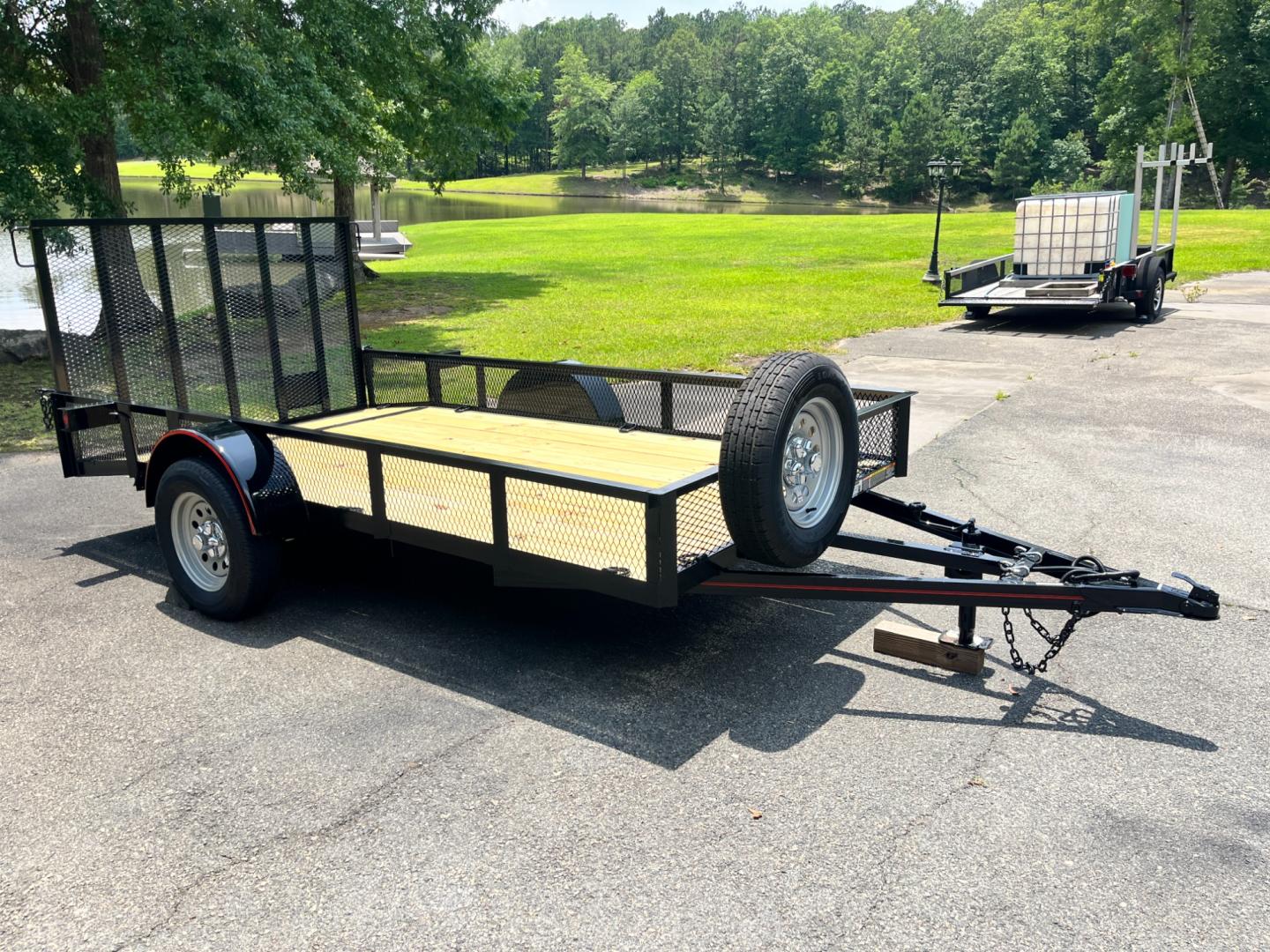 2024 Black Macon Custom Trailers 6ft X 12ft w/Beavertail , located at 1330 Rainey Rd., Macon, 31220, (478) 960-1044, 32.845638, -83.778687 - Photo#2